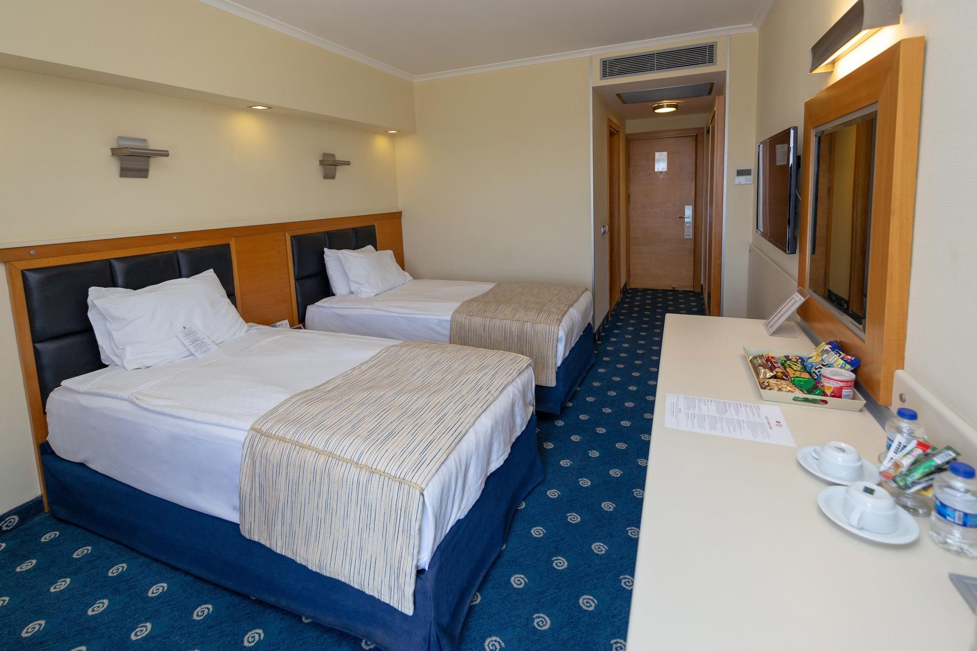 Western Otel 4*